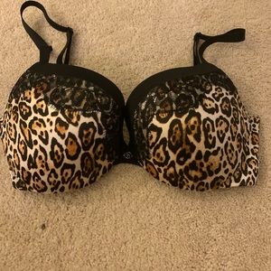 Victoria’s Secret Very Sexy Push Up Bra